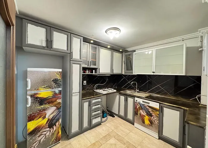 דירה شقه الأحلام بمنطقة شيشلى ثلاث غرف وصالون *