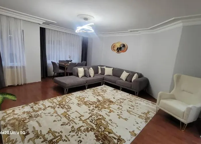 شقه الأحلام بمنطقة شيشلى ثلاث غرف وصالون Apartmán *