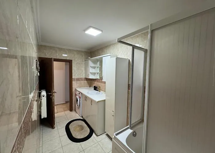 Apartmán شقه الأحلام بمنطقة شيشلى ثلاث غرف وصالون